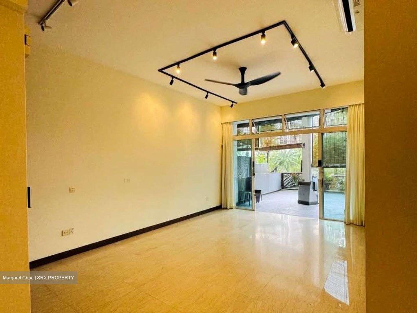 Hillington Green (D23), Condominium #628967861